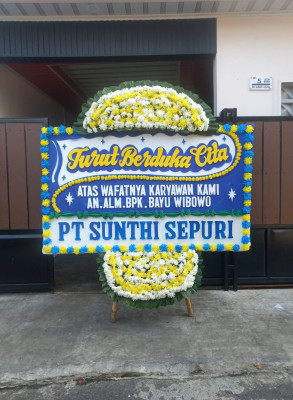 Papan Bunga Duka di Ambon