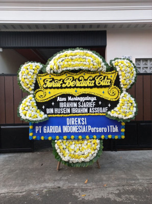 Papan Bunga Duka di Ambon